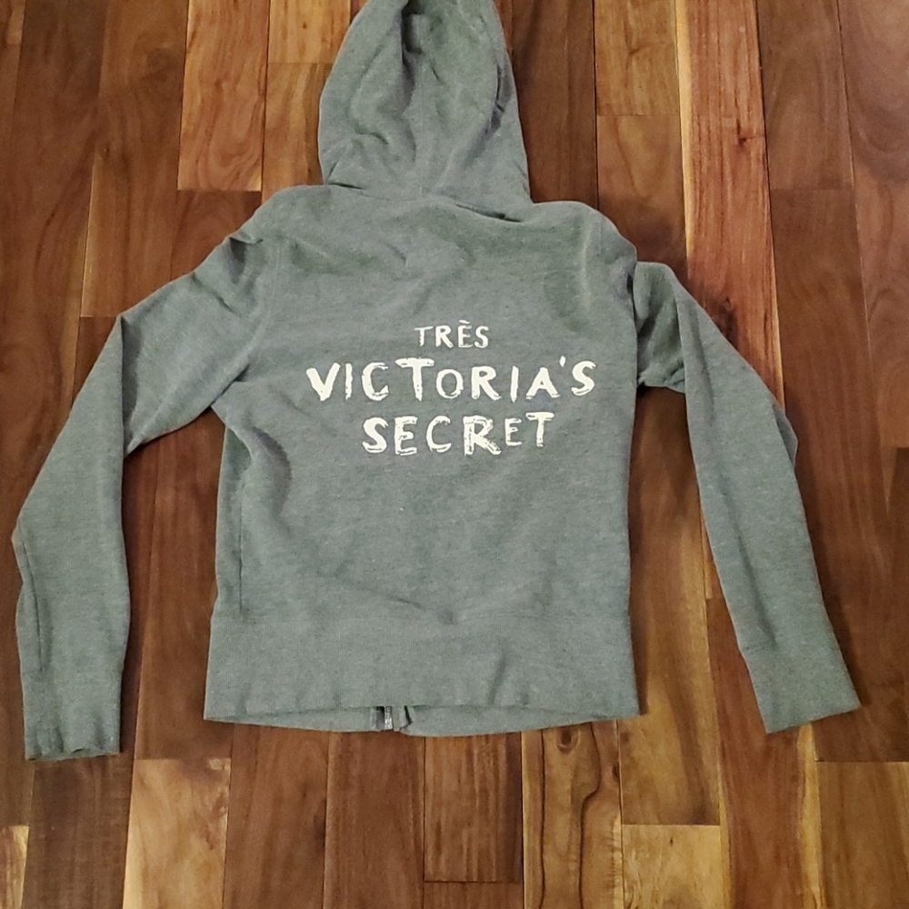 🎁2/$25 Victoria's Secret zip up hoodie- medium